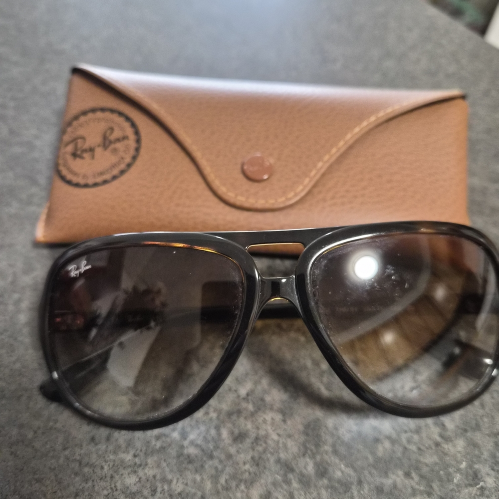 Ray-Ban Polished Light Havana Sunglasses